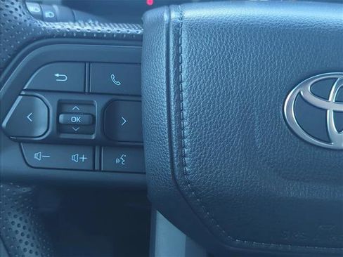 New 2025 Toyota Tacoma SR5 image 15