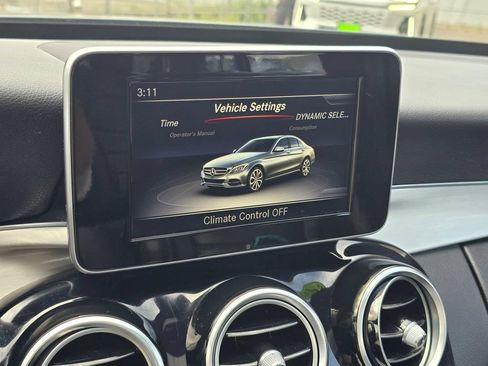 Used 2018 Mercedes-Benz C 300 4MATIC Sedan image 28