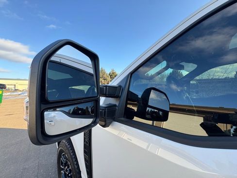 Used 2025 Ford F250 Platinum image 18