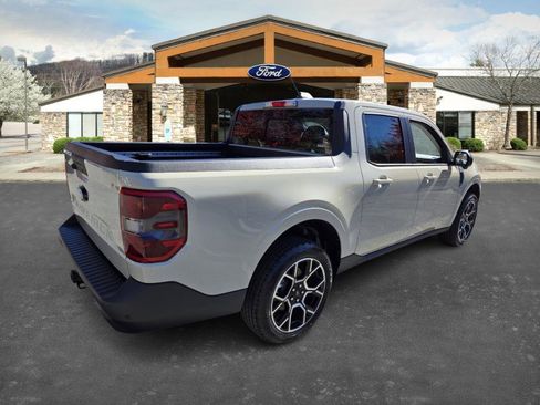 New 2025 Ford Maverick Lariat w/ 4K Tow Package image 5