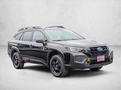 Used 2025 Subaru Outback Wilderness AWD/4WD image 3