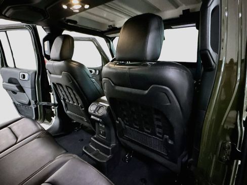 Used 2023 Jeep Wrangler Unlimited Rubicon 392 w/ Xtreme Recon 35" Tire Package AWD/4WD image 32