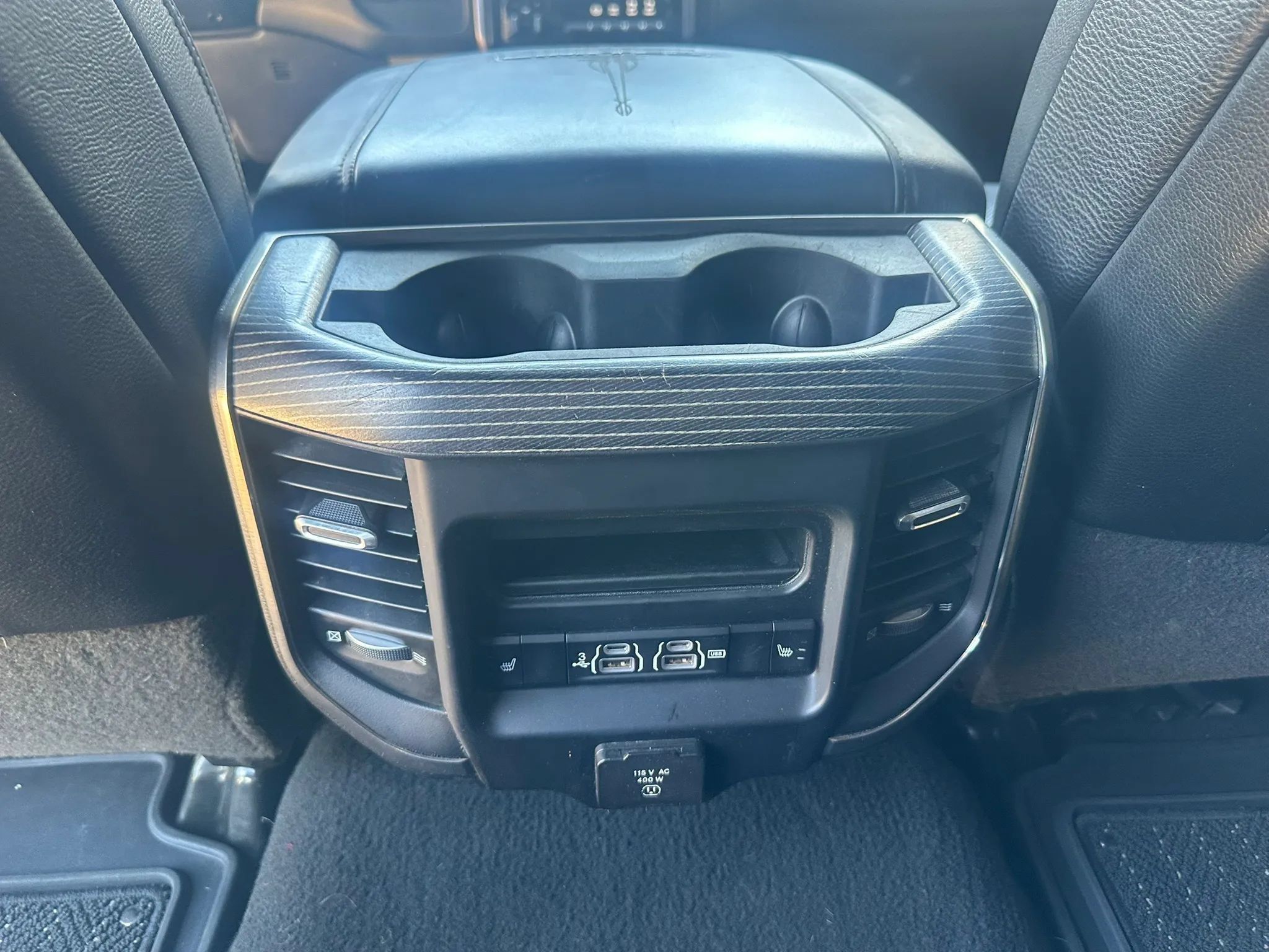 Used 2020 RAM 3500 Limited AWD/4WD image 23