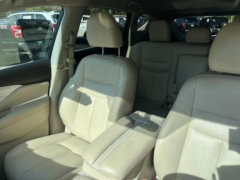 Used 2015 Nissan Murano S w/ Cargo Package w/Cover image 12