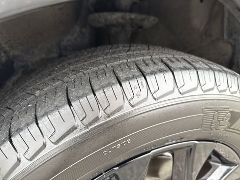 Used 2018 Honda CR-V EX-L image 12