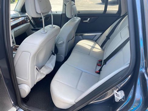 Used 2013 Mercedes-Benz GLK 250 BlueTEC 4MATIC image 16