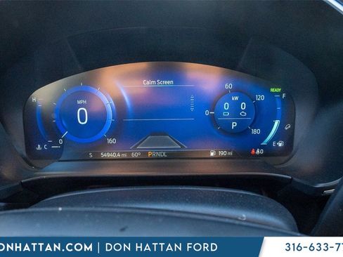 Used 2020 Ford Escape Titanium image 6