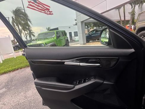 Used 2022 Kia Seltos EX AWD/4WD image 19