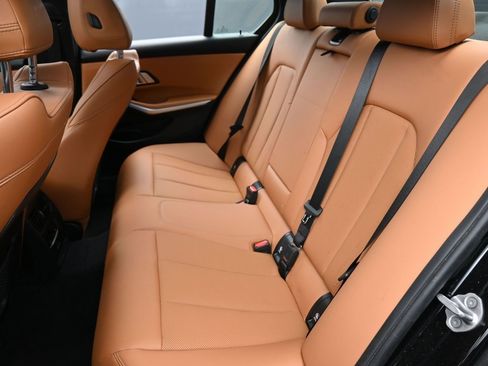 Used 2023 BMW 330i xDrive Sedan w/ Premium Package image 30