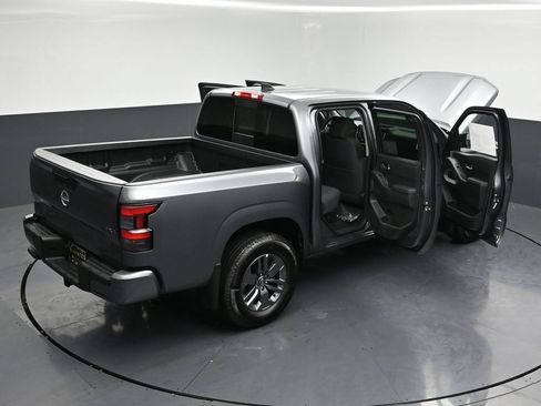 New 2026 Nissan Frontier SV w/ Tow Package AWD/4WD image 32