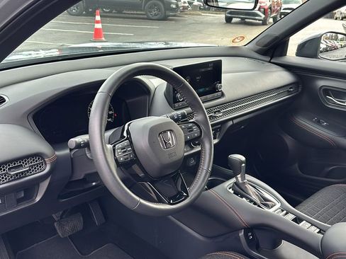 Used 2024 Honda HR-V Sport image 23