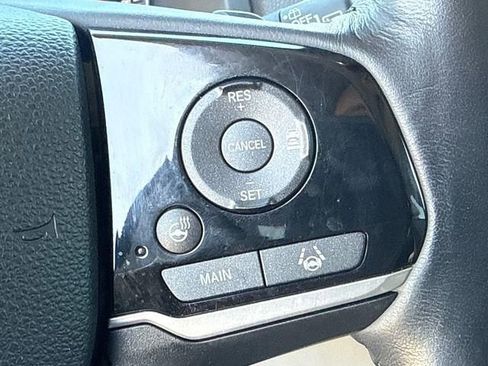 Used 2020 Honda Pilot Elite image 25