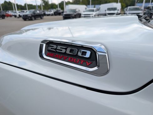 Used 2024 RAM 2500 Big Horn image 40