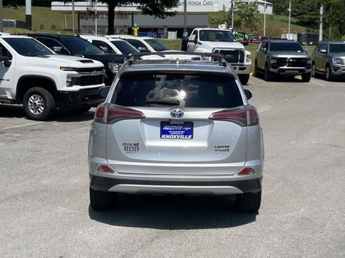 Used 2016 Toyota RAV4 Limited AWD/4WD image 6