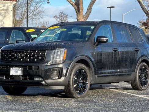 Used 2022 Kia Telluride SX w/ SX Prestige Package image 8
