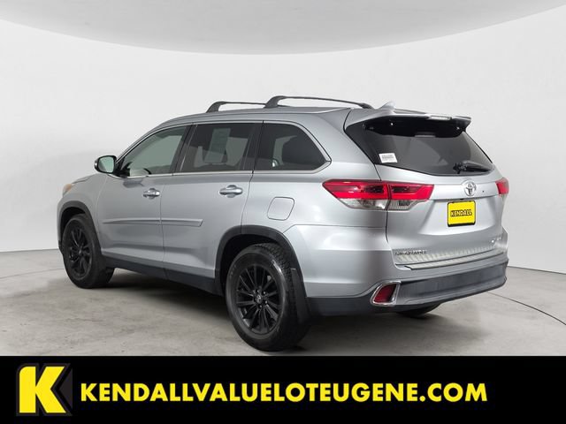 Used 2019 Toyota Highlander XLE w/ Protection Package #3 AWD/4WD image 7