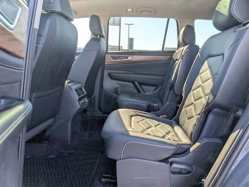 New 2026 Volkswagen Atlas SE image 26
