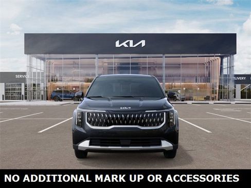 New 2026 Kia Carnival image 2