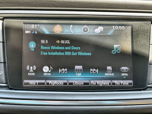 Certified 2018 Buick Enclave Premium w/ Experience Buick Package FWD image 13