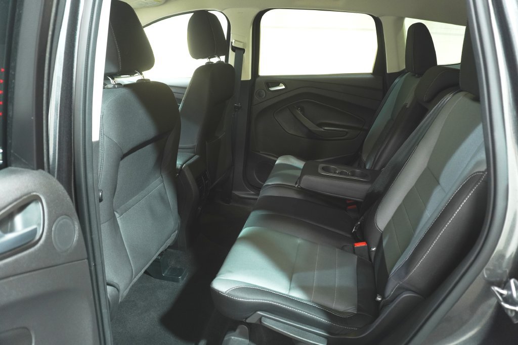 Used 2016 Ford Escape SE w/ Equipment Group 201A AWD/4WD image 12