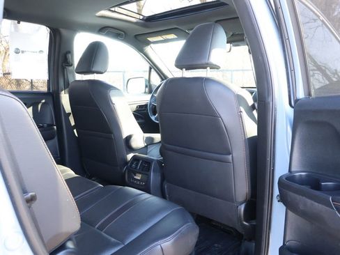 Used 2022 Honda Pilot TrailSport image 46