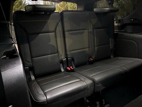 Used 2021 Chevrolet Suburban High Country w/ Premium Package image 41