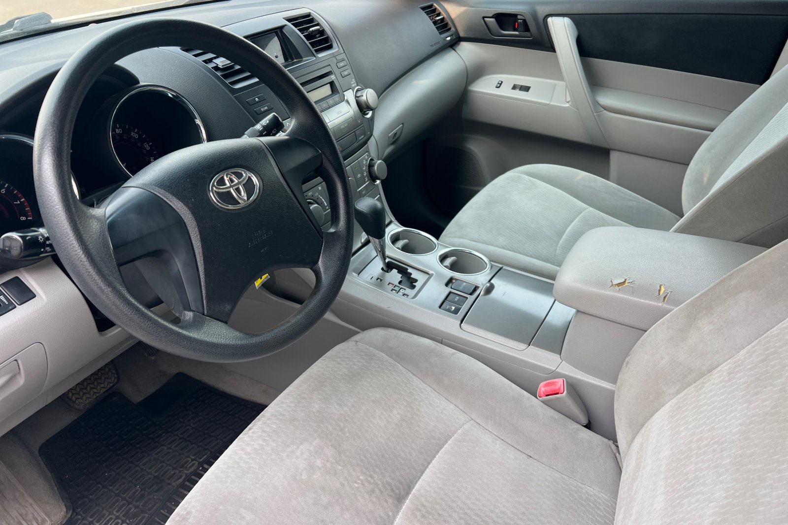 Used 2010 Toyota Highlander 4WD w/ Extra Value Pkg 2 image 11