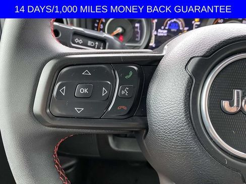 Used 2024 Jeep Wrangler Rubicon w/ Technology Group AWD/4WD image 26