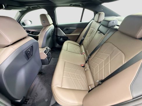 New 2027 BMW 530i xDrive w/ M Sport Package AWD/4WD image 20