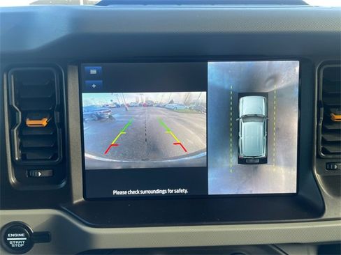 Used 2022 Ford Bronco Badlands image 25