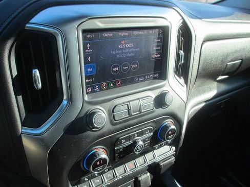 Used 2020 Chevrolet Silverado 1500 LTZ w/ LTZ Premium Package image 26