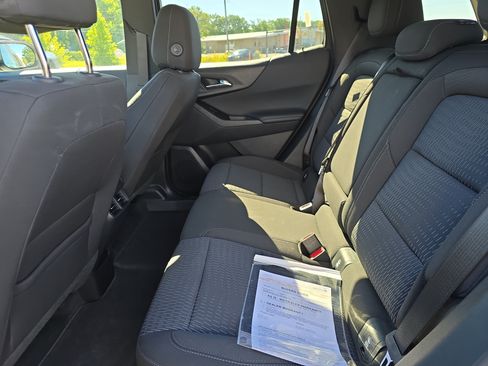 Used 2026 Chevrolet Equinox LT AWD/4WD image 14