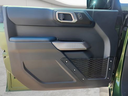 Used 2023 Ford Bronco Outer Banks image 30