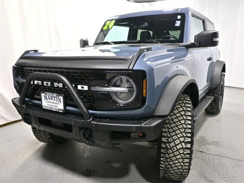 Used 2024 Ford Bronco Wildtrak image 7