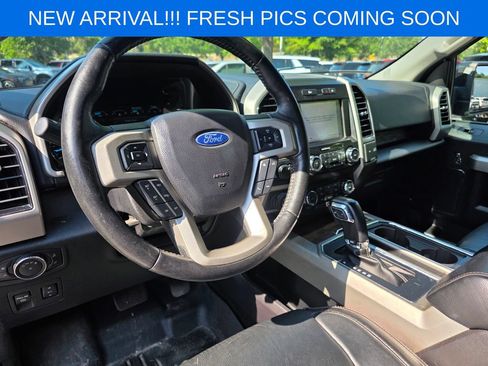Used 2019 Ford F150 Lariat w/ Trailer Tow Package AWD/4WD image 6