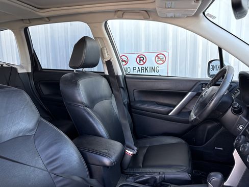Used 2015 Subaru Forester 2.5i Limited image 36
