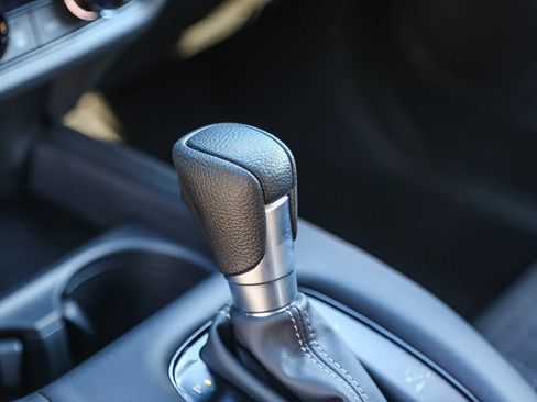 New 2026 Honda HR-V LX image 19