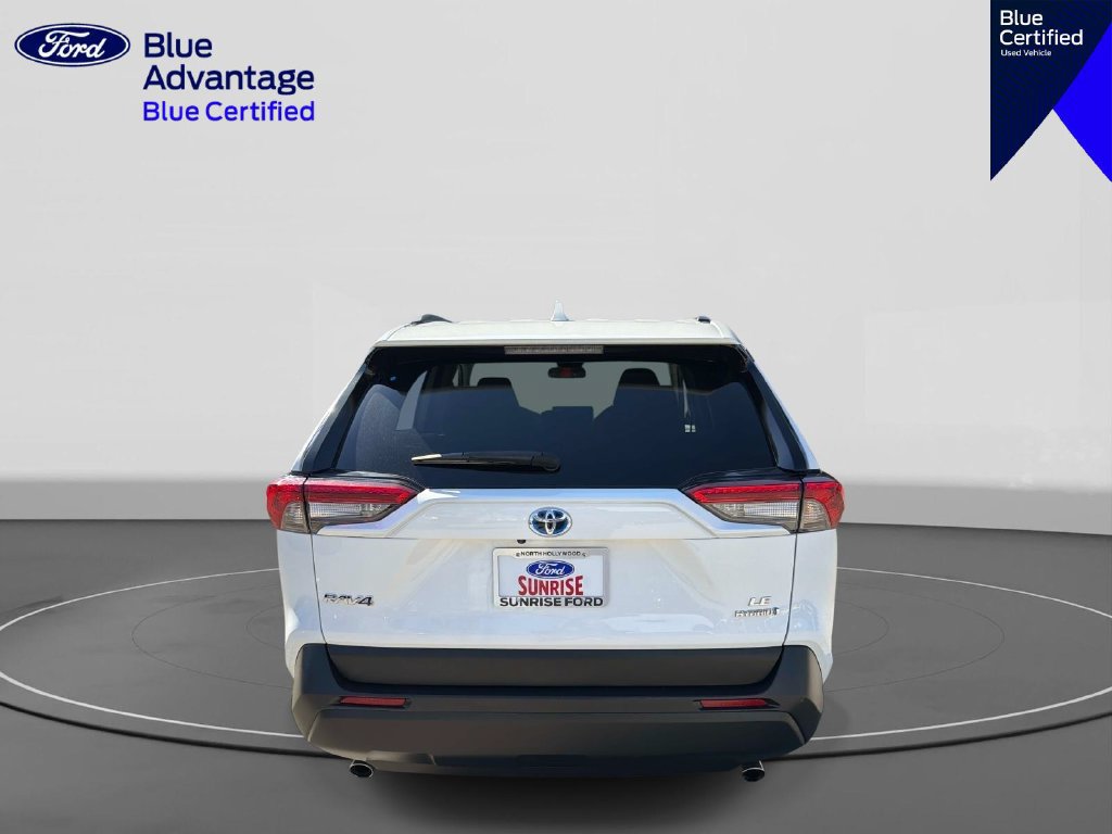 Used 2024 Toyota RAV4 LE AWD/4WD image 6