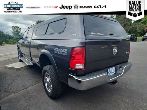 Used 2018 RAM 2500 Tradesman w/ Chrome Appearance Group AWD/4WD image 4