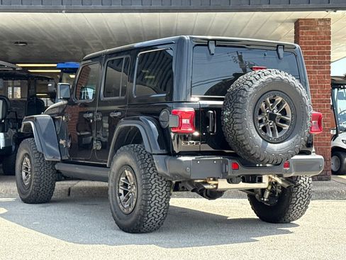Used 2024 Jeep Wrangler Unlimited Rubicon 392 AWD/4WD image 7