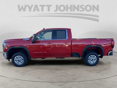 New 2026 GMC Sierra 2500 SLE image 2