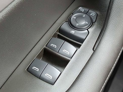 Used 2024 Chevrolet Blazer LT w/ Convenience Package FWD image 27