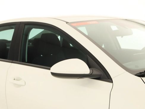 Used 2020 Kia Forte LXS FWD image 38