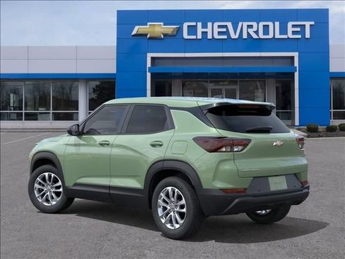 New 2026 Chevrolet TrailBlazer LS w/ LS Convenience Package FWD image 3