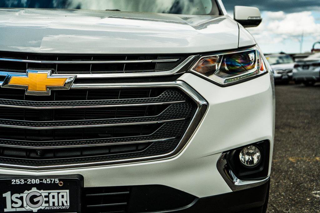 Used 2019 Chevrolet Traverse LT w/ LT Premium Package AWD/4WD image 15