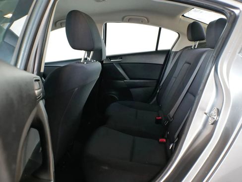 Used 2011 MAZDA MAZDA3 i Touring image 16