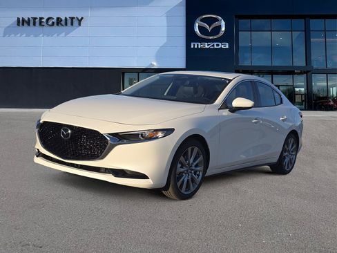 Used 2026 MAZDA MAZDA3 2.5 S Sedan w/ Preferred Pkg FWD image 5