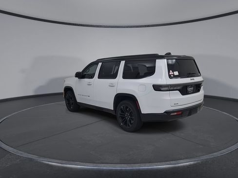 New 2026 Jeep Grand Wagoneer Summit AWD/4WD image 11