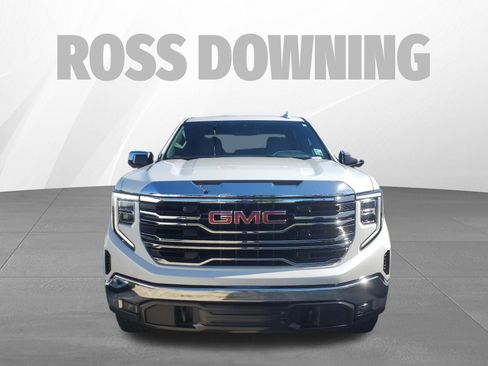 Used 2025 GMC Sierra 1500 SLT AWD/4WD image 2