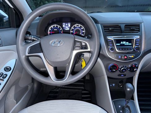 Used 2017 Hyundai Accent SE image 13